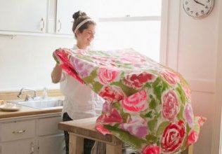 Painted Floral Tablecloth DIY | Oh Happy Day!